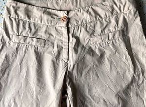 Beige Capri Pants 30-32