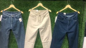 PREMIUM SHIRT &amp; BAGGY JEANS  400 rs