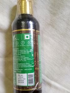 St Botanica Bhringraj &amp; Amla Hair Oil