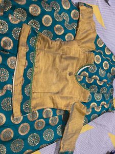 Lahanga Choli Set