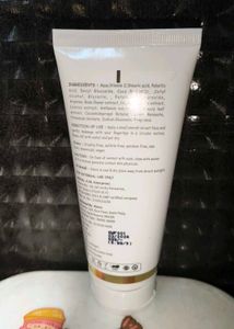 Kiona Skin Whitening Face Wash