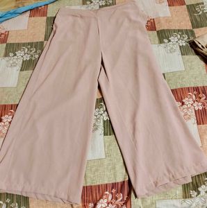 Fig  Wide Leg Pants
