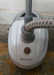 Russel Hobbs Steam Iron Profesional
