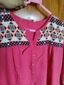 And Ladies Long Top