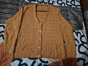 Beautiful Knitted cardigian