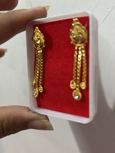Elegant Gold Earrings
