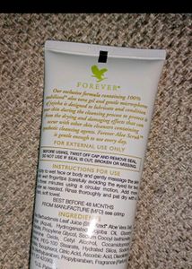 Forever aloe scrub