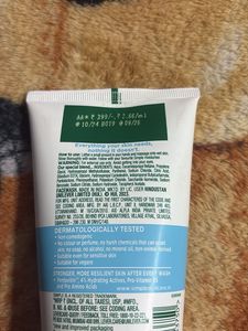 Simple Micellar Gel Wash best for Dry skin peoples