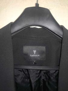 Classic Black Blazer Vanheusen