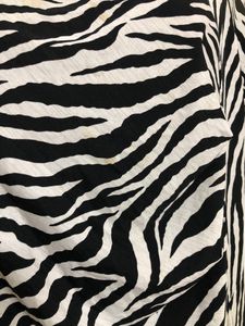 Black &amp; White Short Sleeve Top