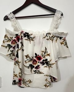 White Floral off-shoulder Top. No stains or damage. Never worn. Good as new!!