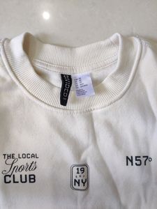 H&amp;M Sweatshirt