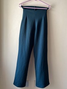 Stylish Green Trouser