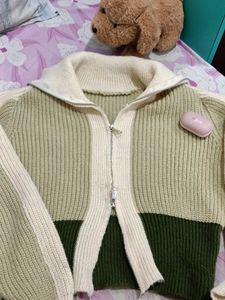 Cropped Green Knit Cardigan