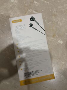 Remax 305M Earphones