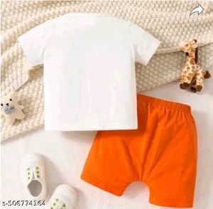 Unisex Top And Bottom Set For Kids