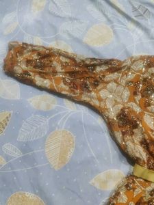 Elegant Embellished Floral Kurta