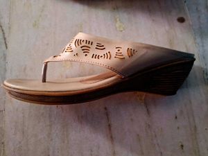 90% Off💥 Off White Heels