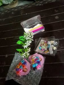 Stylish Women Partywear Hair Accessories.