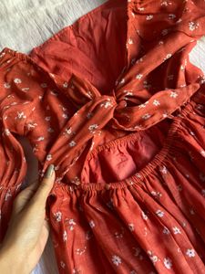 Beautiful Dress 🧡