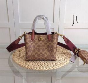 COACH TOTE BAG