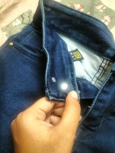 Brownie top &amp; Blue Capri Jeans
