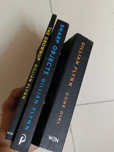 Gillian Flynn Book Bundle