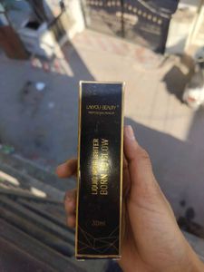 Liquid Highlighter - Born To Glow