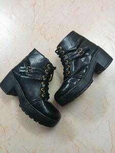 Longwalk Women&#39;s Boot19619 Ankle Boot