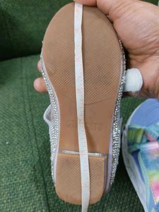 Cute Glittery Girl&#39;s Shoes