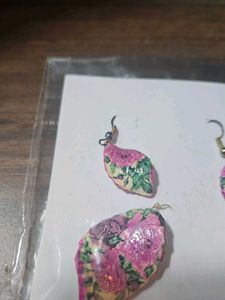 hand painted  Drop Earrings and neckpiece