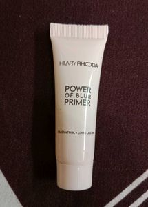 Hilary Rhoda Blur Primer