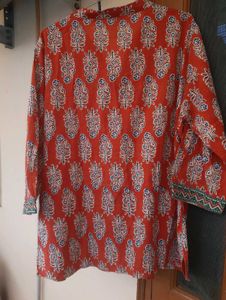 Mandarin paisley tunic 💕