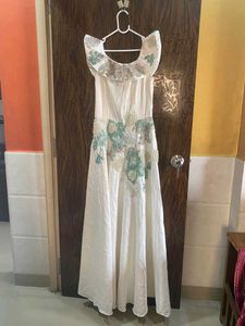 34 Bust Saudi Arabia Heavy Gown