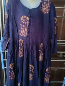 Elegant Floral Print Kurta Set