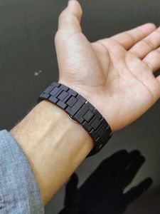 Minimalist Matte Black Watch