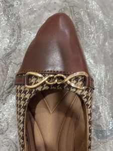 Brown Houndstooth Ballerinas