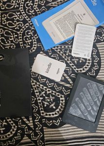 Amazon Kindle 7th Gen