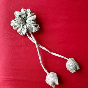 Rose Scrunchie