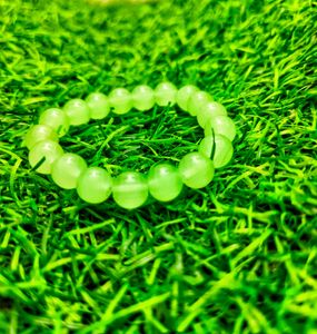 Single Colour Glass beads bracelet