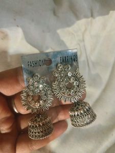 Set Of 3 Statement Jhumka Earrings♥️