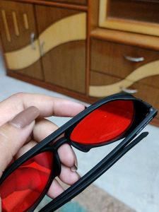 Red Tainted Glass Sunglasses