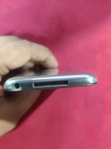 iPod touch 8GB (2nd Generation)