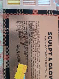 Sculpt &amp; Glow Eyeshadow Palette