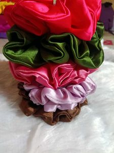 Satin Scrunchie Set