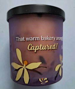 Plum Body Lovin&#39; Vanilla Vibes Candle