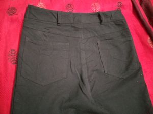 Woman Black Jeans/Trousers