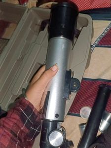 TELESCOPE 🔭