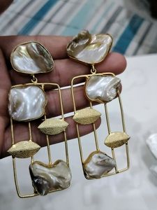 Earings