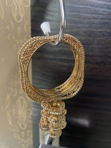 Gorgeous Gold Bangleswith Long Hangings